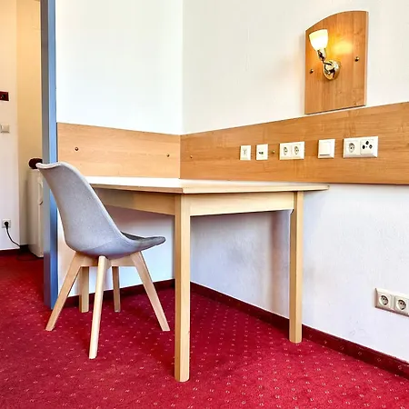 Aparthotel Very Central, 3 Min To Metro Vienna