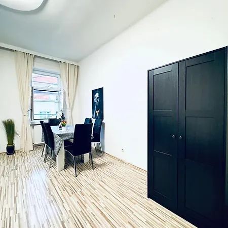 Affordable 2br Apartment, Close To Danube River Vienna
