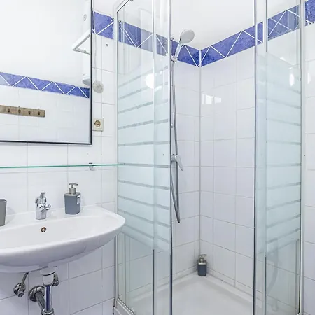 Cozy 1br - Perfect For Long *