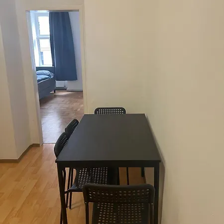 Apartment 1br For 5p Location