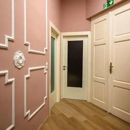 Apartment Luxuryloft - Direct Access To Shopping Street, U3 Station, Close To Center Vienna