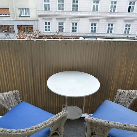 Goldfisch Hoher Markt Apartment *