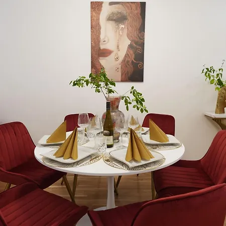 Carl's Design Residences By Domicilia Vienna