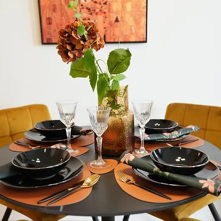 Apartment Carl's Design Residences By Domicilia