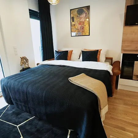 Apartment Carl's Design Residences By Domicilia *