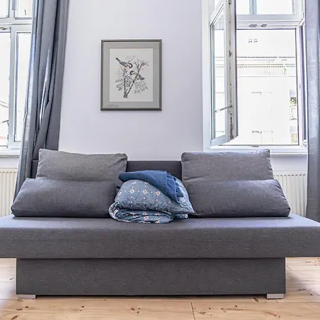 6 Min To Amusement Park - Economy In Shared Hostel