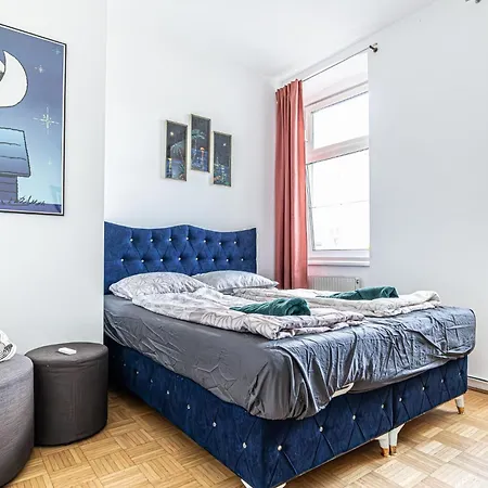 Hostel Near Schoenbrunn - Economy In Shared At Meidling Train Station