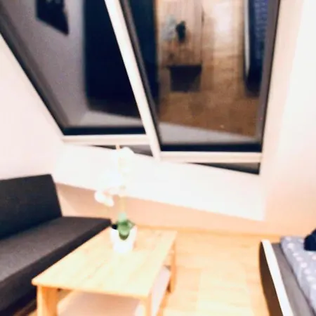 Hostel 6 Min To Amusement Park - Economy In Shared