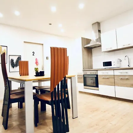 Hostel 6 Min To Amusement Park - Economy In Shared Vienna