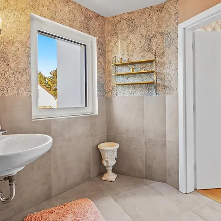 Rosi - Whirlpool Terrace - Free Parking - Wifi Wien