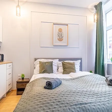 Spacious Shared Schoenbrunn Vienna