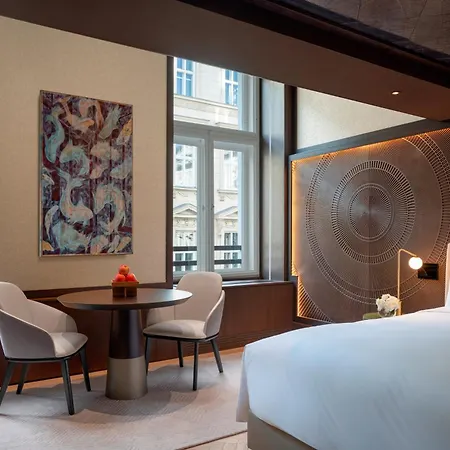Almanac Palais Hotel Vienne