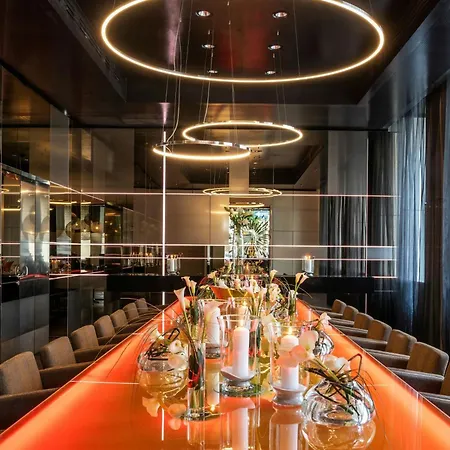 Le Meridien Hotel 5*