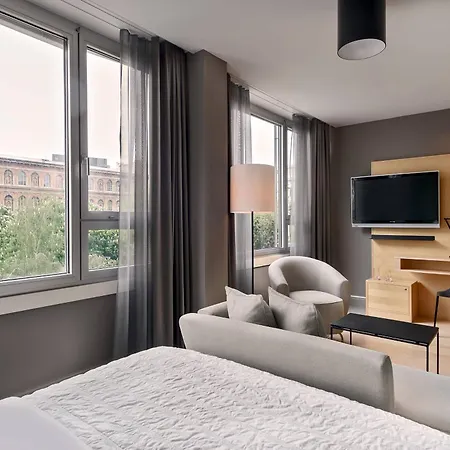 Le Meridien 5* Vídeň