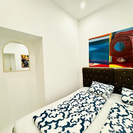 Apartamento Convenient 4br Shared For 11p, 10 Min To Atzgersdorf *