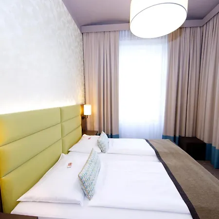 Drei Kronen Hotel 3*
