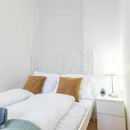 Spacious Shared Schoenbrunn