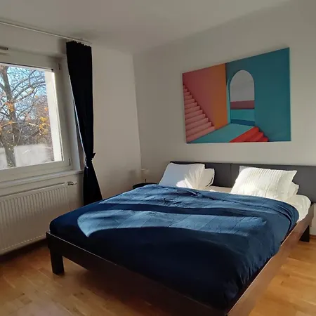 Sonnige Mit Parkblick Nahe Schoenbrunn Apartament *