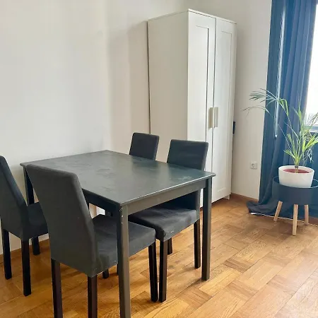 Stylish Flat In Heart Of Apartment Vienna