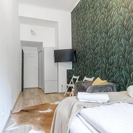 Superbly 9br Complex Ideal For 25 People Apartment