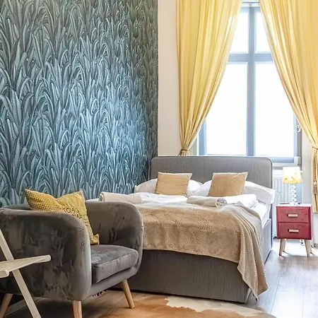 Apartment Superbly 9br Complex Ideal For 25 People