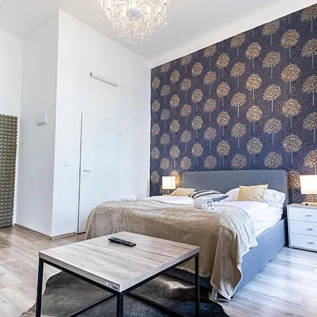 Superbly 9br Complex Ideal For 25 People Apartment Vienna