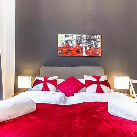 Superbly 9br Complex Ideal For 25 People Apartment *