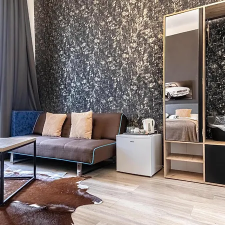 Superbly 9br Complex Ideal For 25 People *