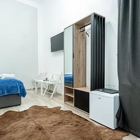 Apartment Superbly 9br Complex Ideal For 25 People Vienna