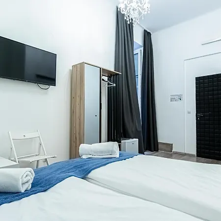 Superbly 9br Complex Ideal For 25 People *