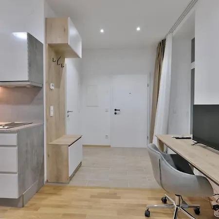 Lotus Apartment Vienna