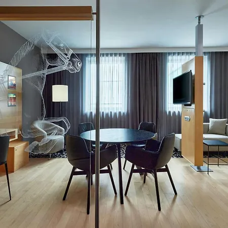 Le Meridien Hotel 5*