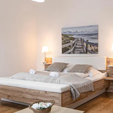 Sweet 2br Shared Standard Rooms, Location *