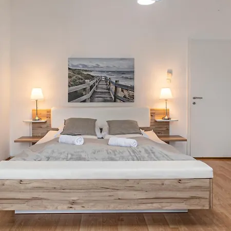 Sweet 2br Shared Standard Rooms, Location