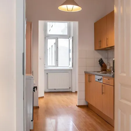 Apartment Sweet 2br Shared Standard Rooms, Location Vienna