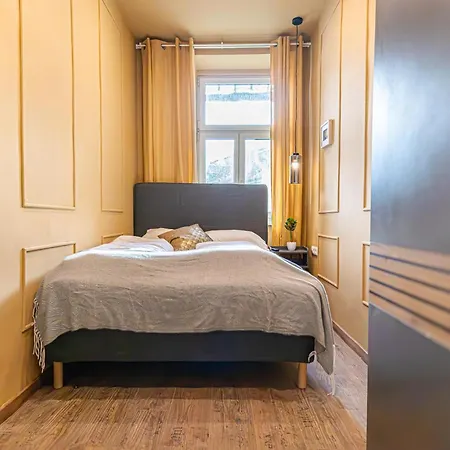 4br For 9p, Centrally Located In Apartmán
