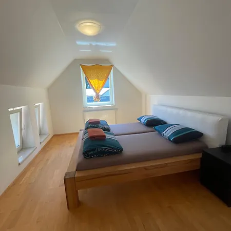 Hotel Zum Shambhala *
