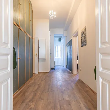 Cozy 3br For Up To 8p, 5min To Kongresspark *