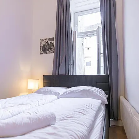 Apartament Cozy 3br For Up To 8p, 5min To Kongresspark