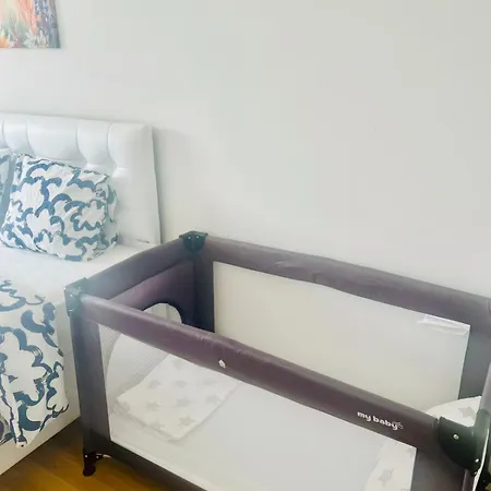White Luxury Apartamento Viena