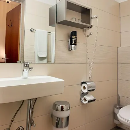 Hpa Andreas Hotel 3*
