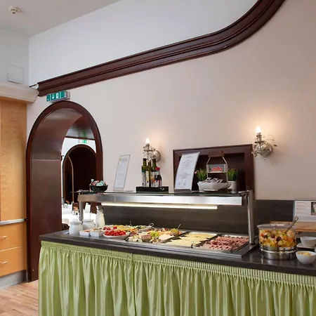 Pertschy Palais Hotel