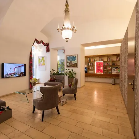 Pertschy Palais 4*