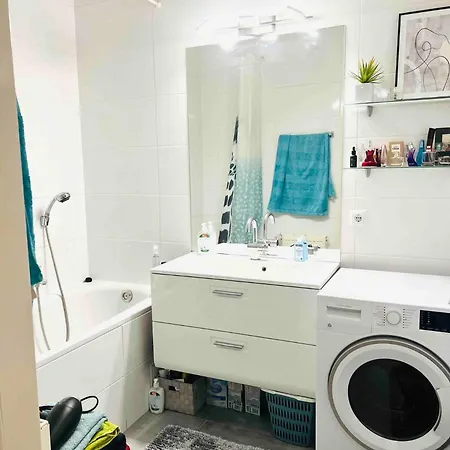 Apartman Lovely And Modern