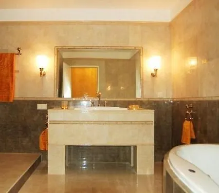Luxury With Pool Vienna