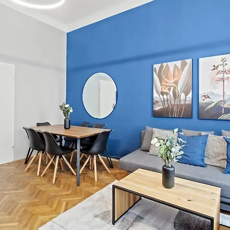 Augarten I 5 Min To Metro I 10 Min To Apartment Vienna