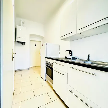 Apartament Lovely 2br For 5people, Only 17 Minute Walk To Schoenbrunn