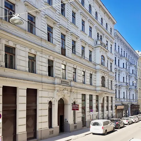 Hpa Andreas Hotel 3*
