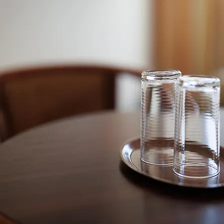 Continental Hotel-pension Bed & Breakfast