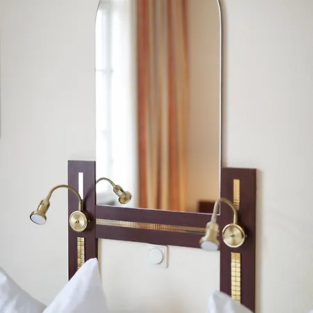 Bed & Breakfast Continental Hotel-pension 4*